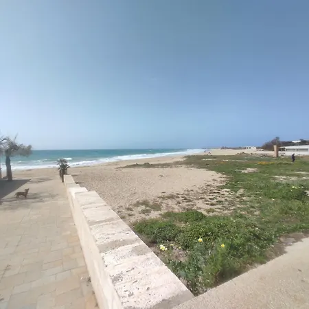 Le Conchiglie Di Cesavi Tatil Evi Lido Marini